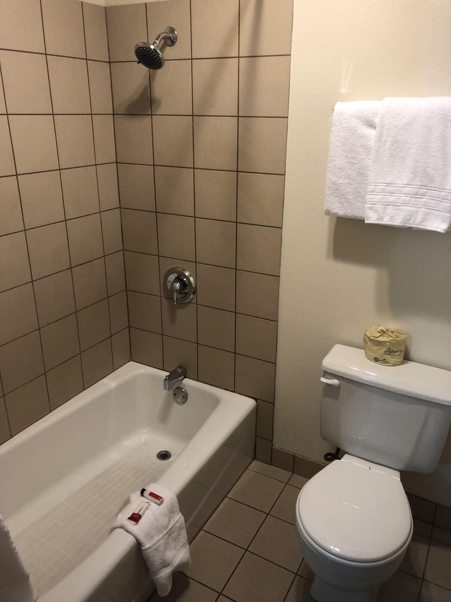 ซูเปอร์ 8 บาย วินด์แฮม ออนแทรีโอ Motel ออนตาริโอ ภายนอก รูปภาพ