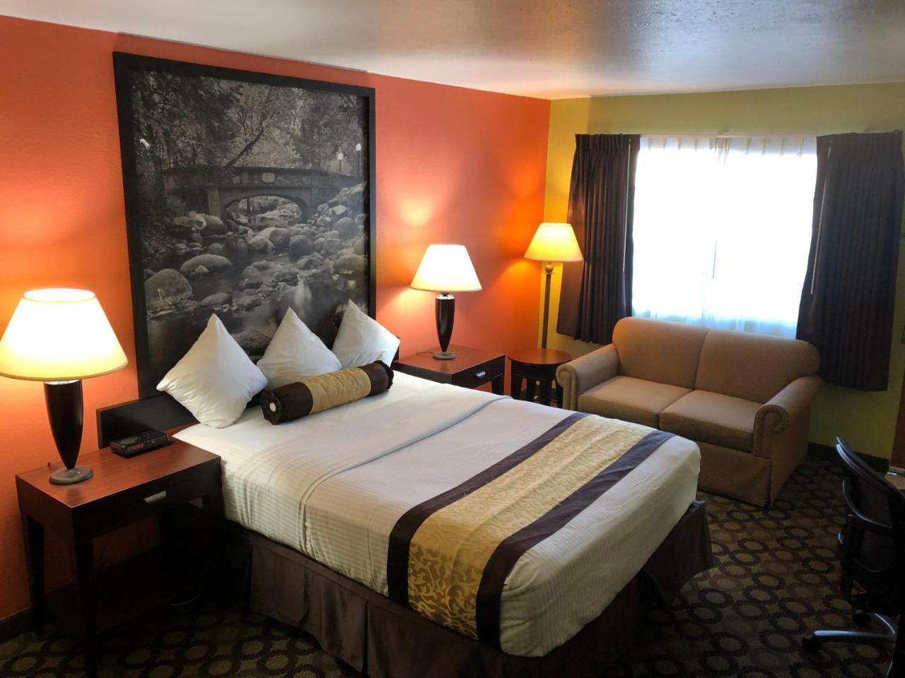 ซูเปอร์ 8 บาย วินด์แฮม ออนแทรีโอ Motel ออนตาริโอ ภายนอก รูปภาพ